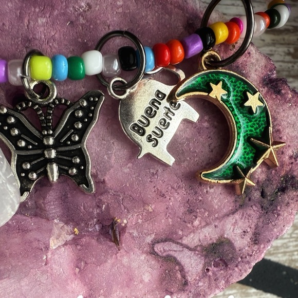 Colorful beaded charms necklace white jade - Picture 5 of 5